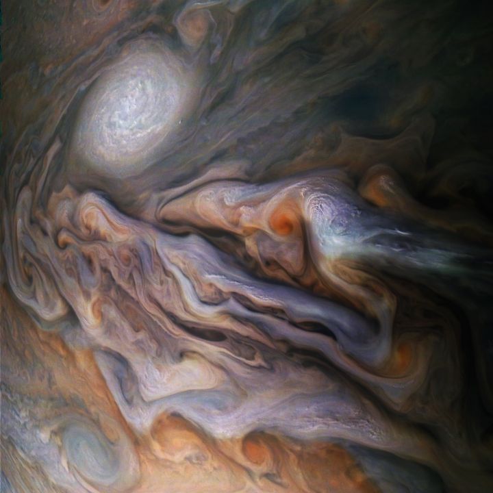 Sonda Juno znów nad Jowiszem, kolejne odkrycia misji | Urania - Postępy  Astronomii